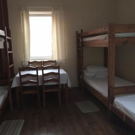 Отель Кімнати в центрі Ужгород Экстерьер фото